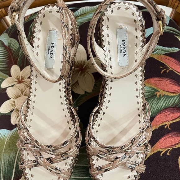 Prada Woven wicker platform wedge with python straps size 37 nwot - Picture 9 of 14